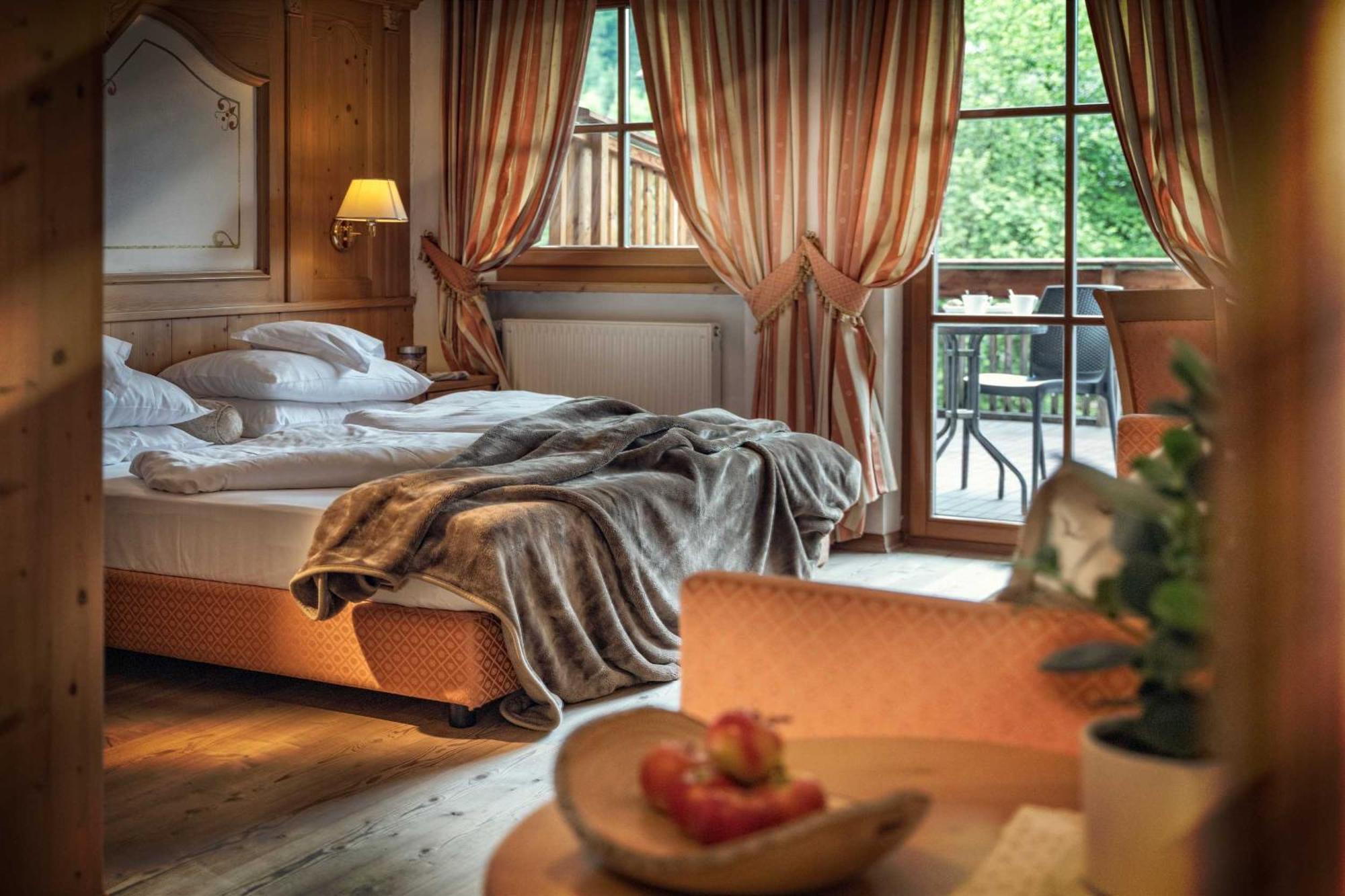 Hotel Alte Muehle 4 Stelle Campo Tures Exterior photo
